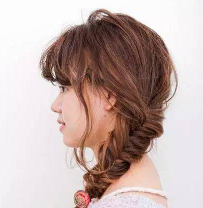 鱼尾辫教程短发全头,鱼尾辫发圈