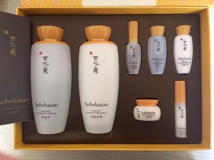 美肤必备品,雪花秀补水保湿水正品第一名