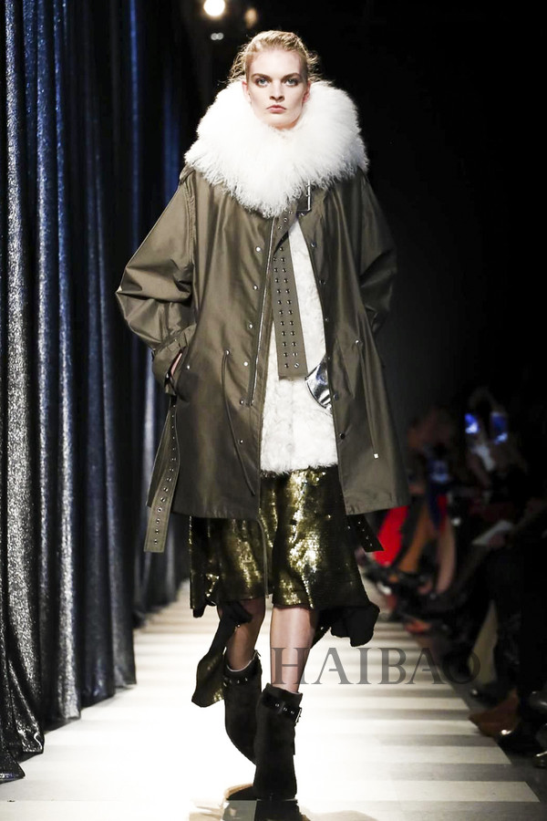 浪漫与柔媚的无限延伸！Monse2017秋冬女装秀，海报网带你亲临2017秋冬纽约时装周