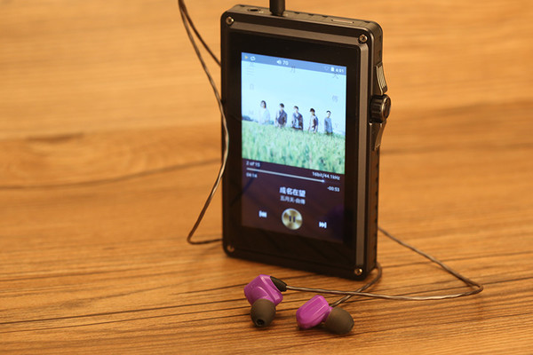 为什么韩国的音乐*放播**器都卖那么贵现在又多了一台