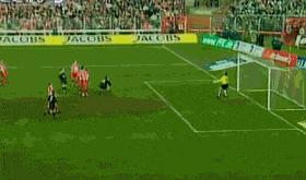 搞笑的足球战术动图,100个笑死人的足球集锦