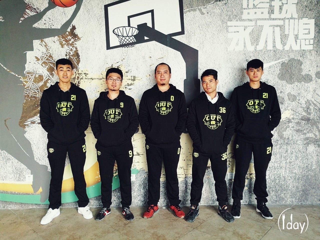 爱篮球又爱美食，南京这样的好青年篮道不迷人咩