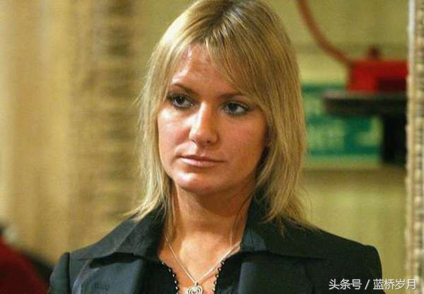 细思极恐！曼联传奇被妻子指控家暴而离婚，死后变成鬼魂来纠缠她