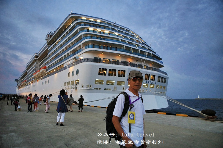 92老正太畅游世界精力充沛意气风发不输90后