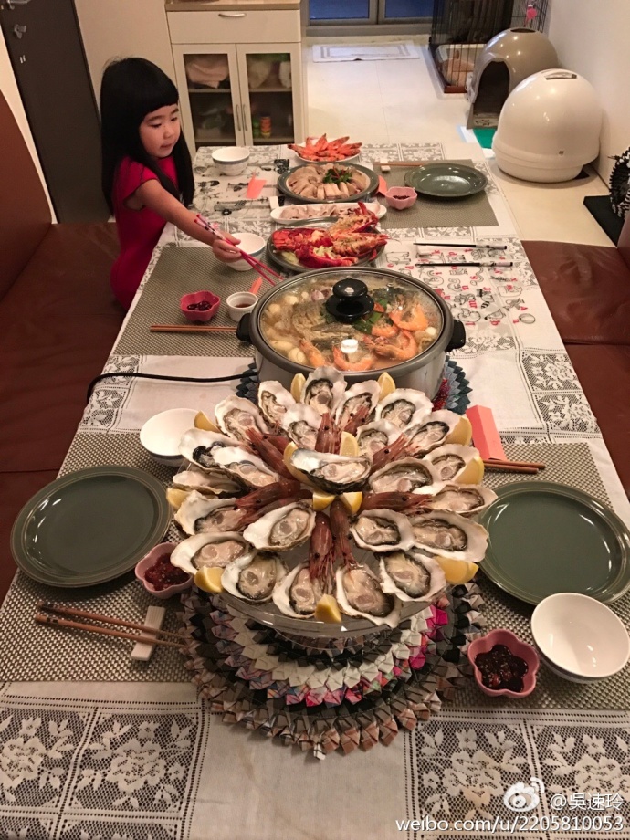 安吉考拉的视频,安吉考拉海边度假