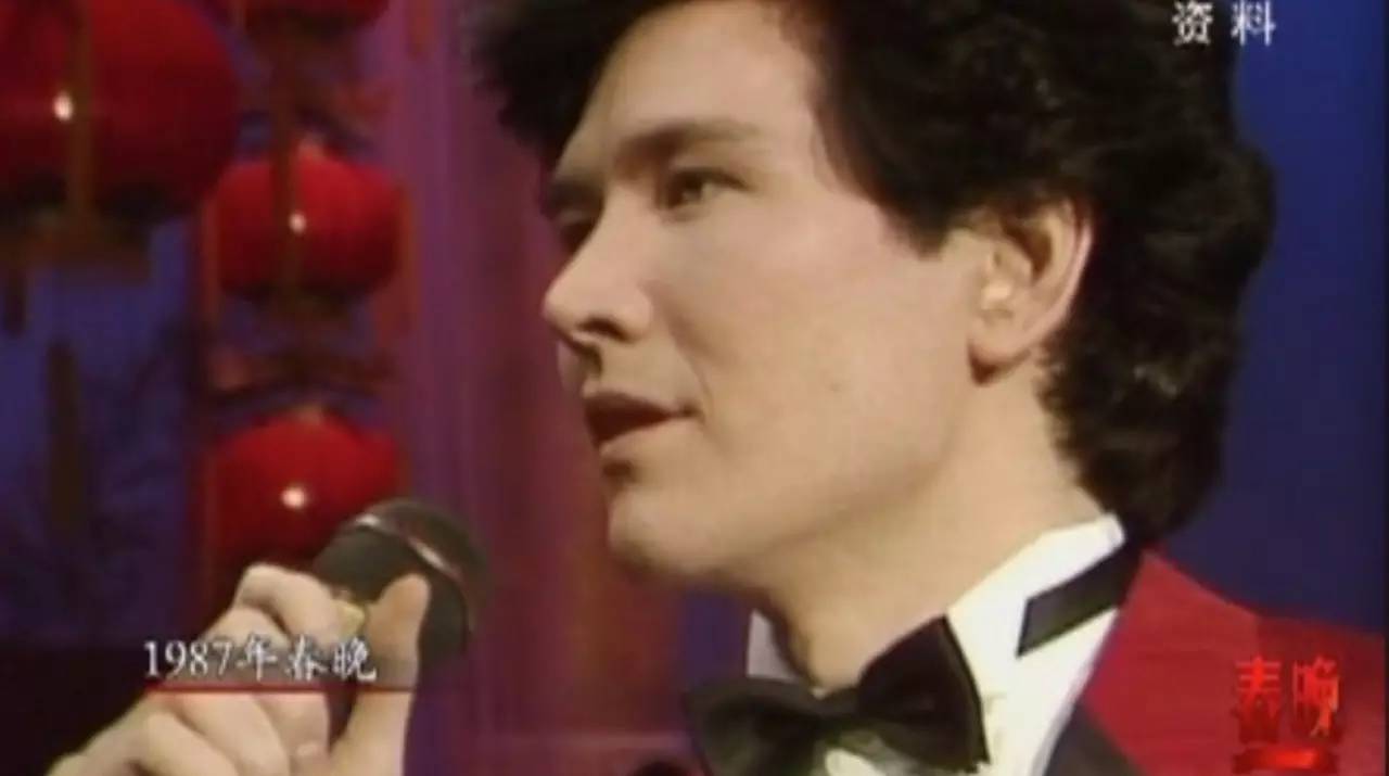 妈呀，我可能看了假的春晚