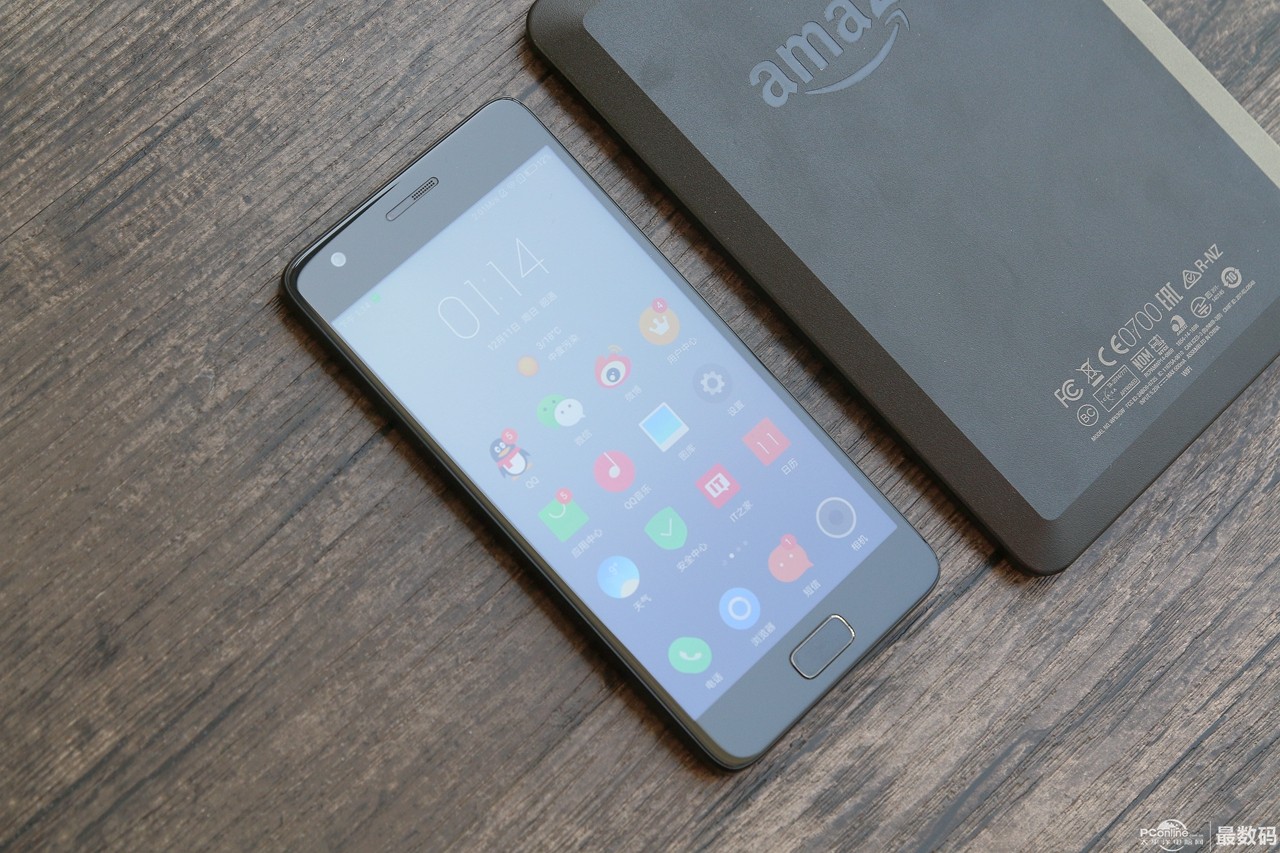 联想zukz2对比联想zukedge,联想zukz2值得买吗