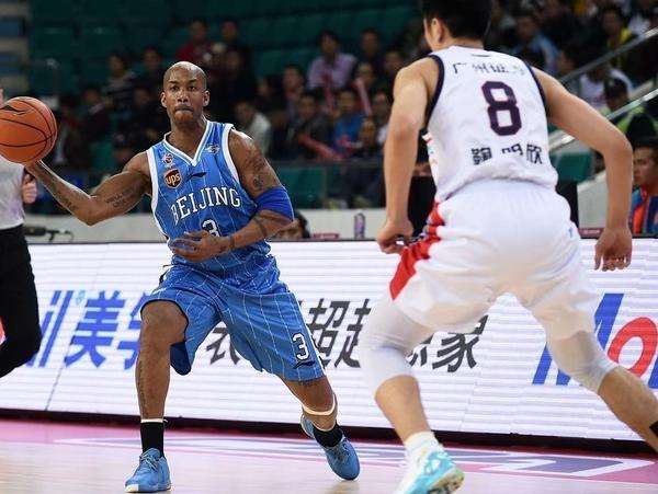 北京生死时刻老马却犯了天大错误若他遭禁赛首钢就真麻烦了！