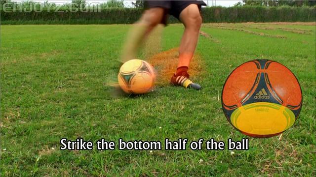 长传球足球基本功教学,长传球技术训练