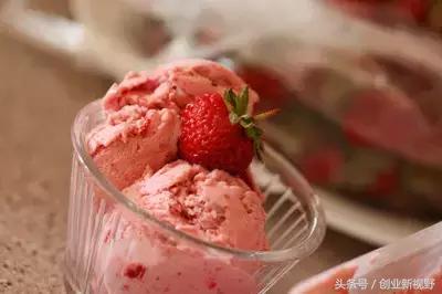 怎么自制冰激凌简单又好吃,如何在家中制作美味好吃的冰淇淋