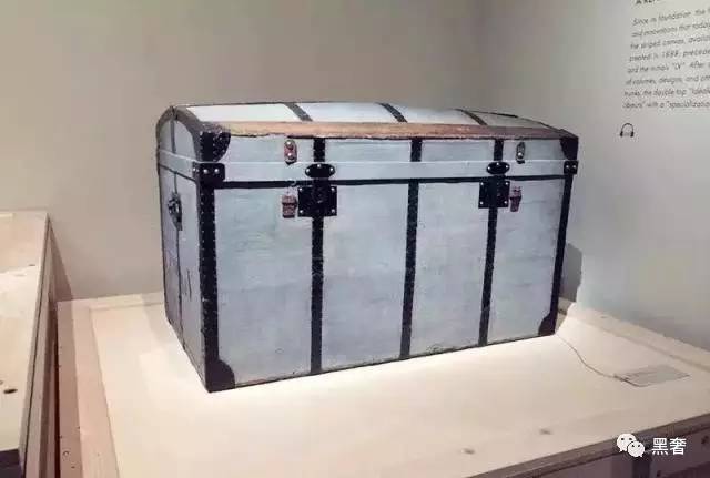 这世上没什么是不可更改的,lv能定制吗