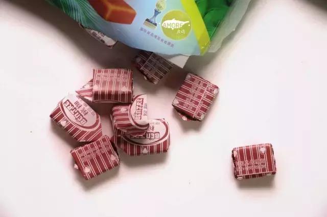 90后和麦丽素差不多的零食,80后的童年回忆零食麦丽素