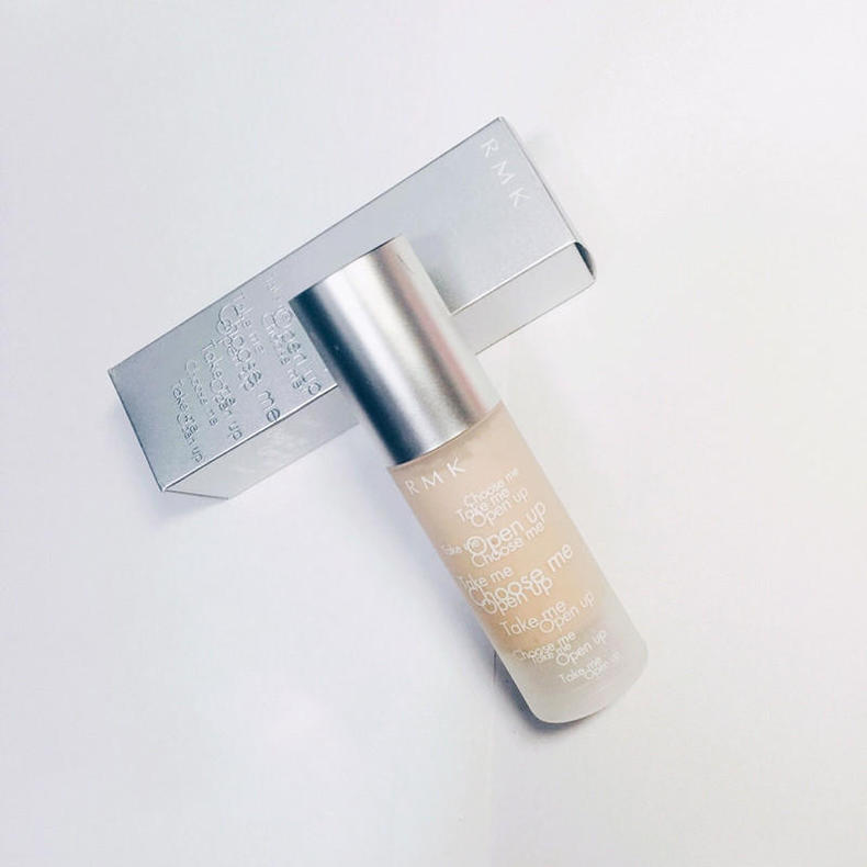 最近公认最好用的粉底,十款平价粉底干皮