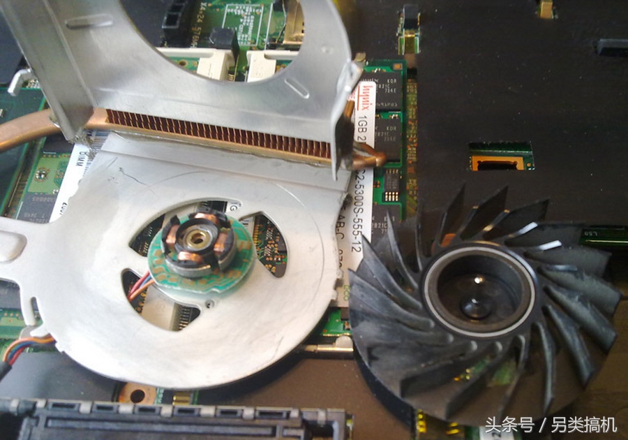 华硕电脑为啥老死机,华硕笔记本怎么没有散热风扇