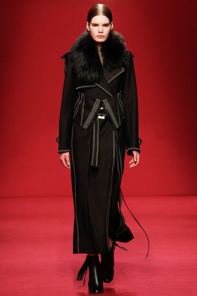 她，离开皮草只有2个月！