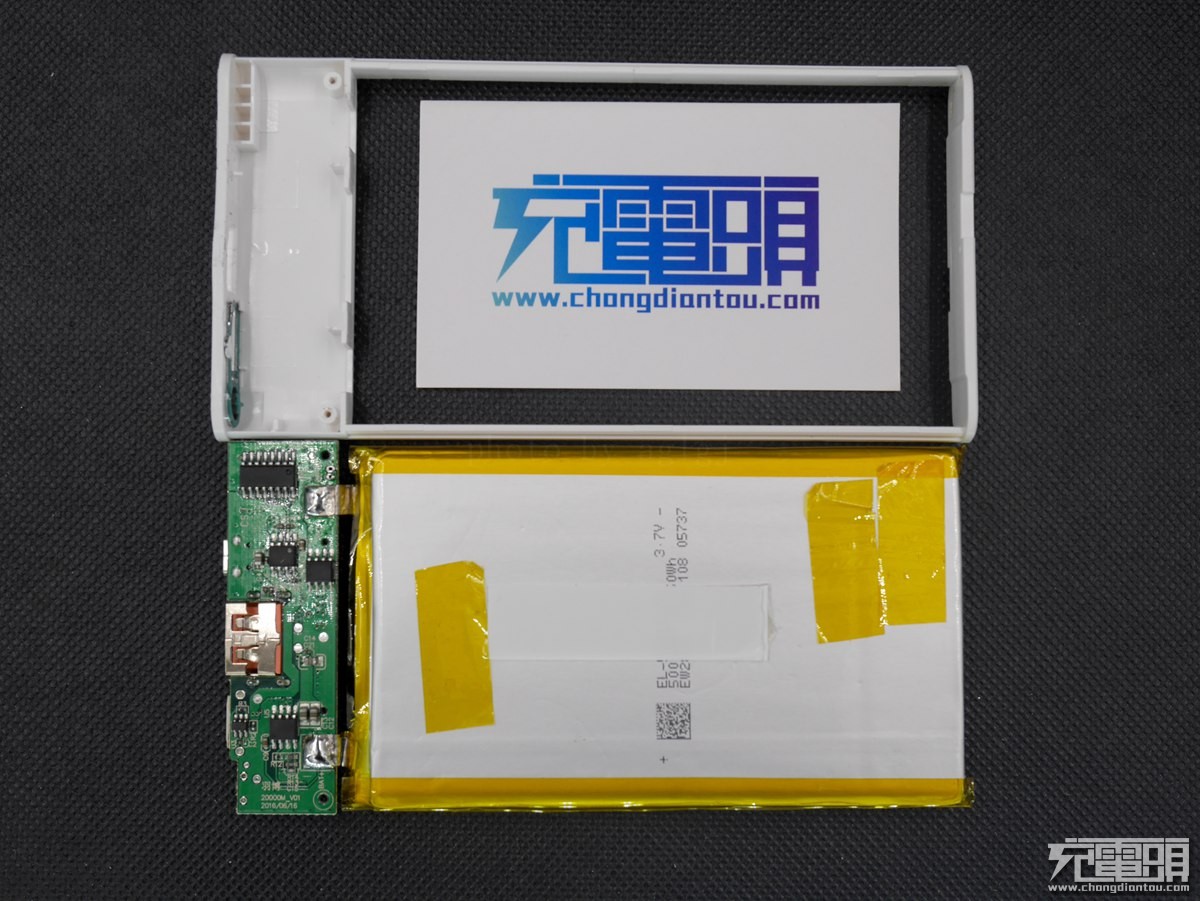 yoobao移动电源600w拆解,yoobao42000移动电源