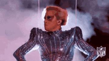 ladygaga中场秀超级碗摔倒,ladygagapaparazzi现场版