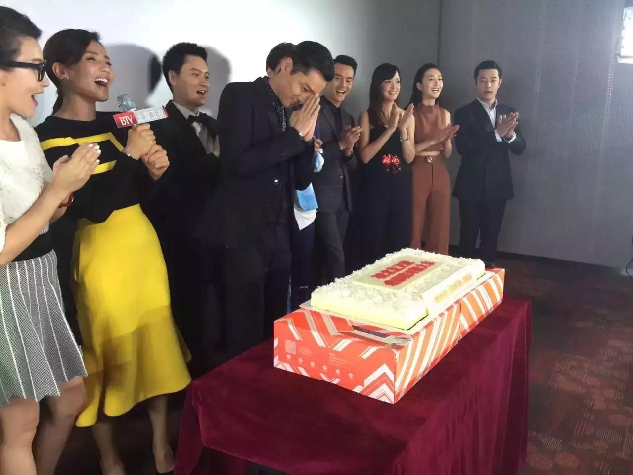 胡歌爱吃的美食,胡歌喜欢吃的甜点