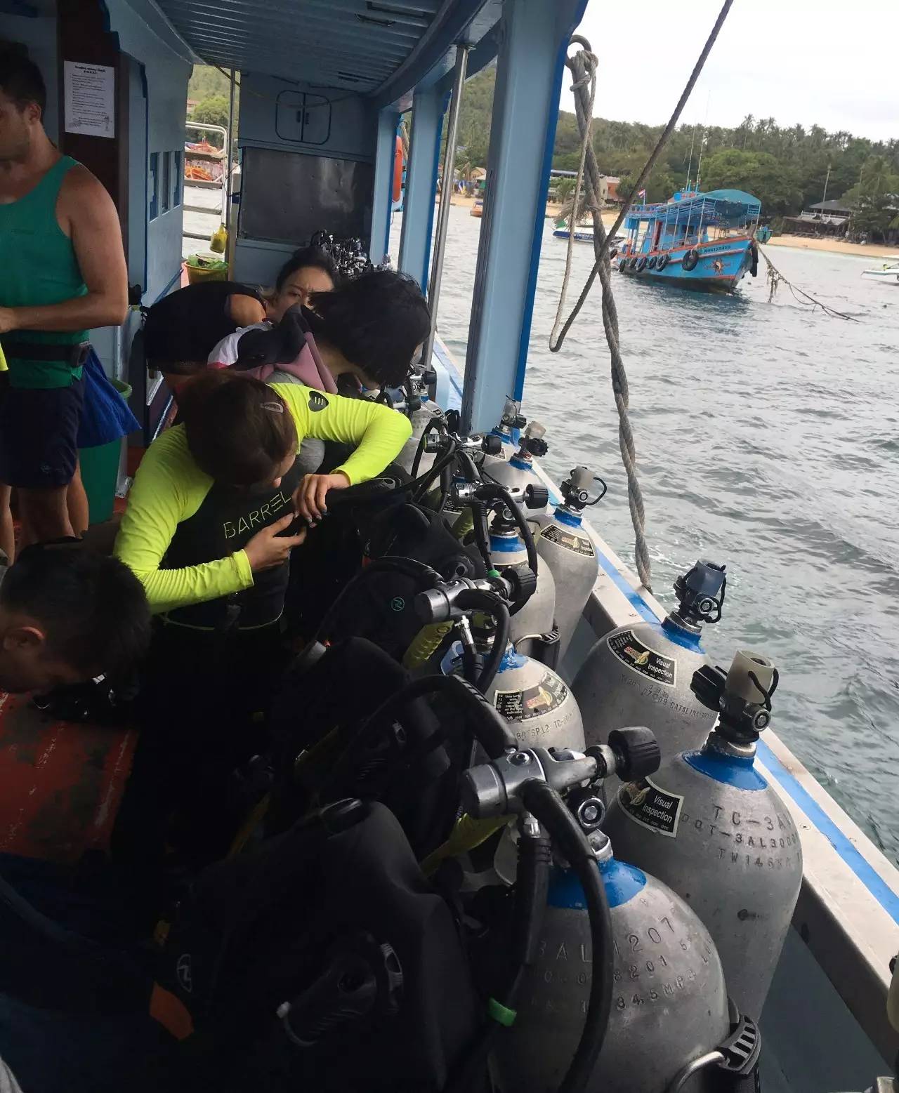 泰国|涛岛:在海上漂了一年,我终于沉下去了