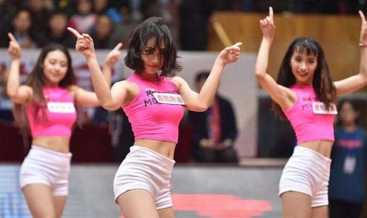 福利：论外表，我觉得CBA拉拉队完爆NBA拉拉队，元芳你怎看