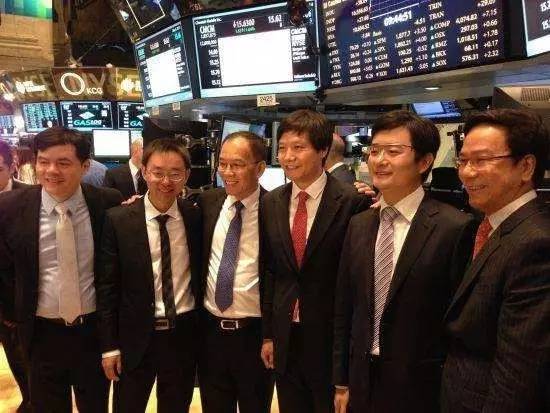 三流大学毕业逆袭成上市CEO，难怪他3个月能减40斤！