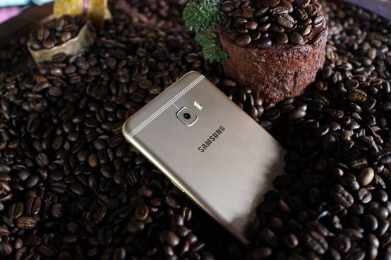 ov低端机怎么样,三星c7pro