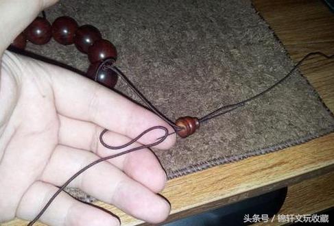 手串绳断了怎么打结,戴佛头手串怎么穿绳打结