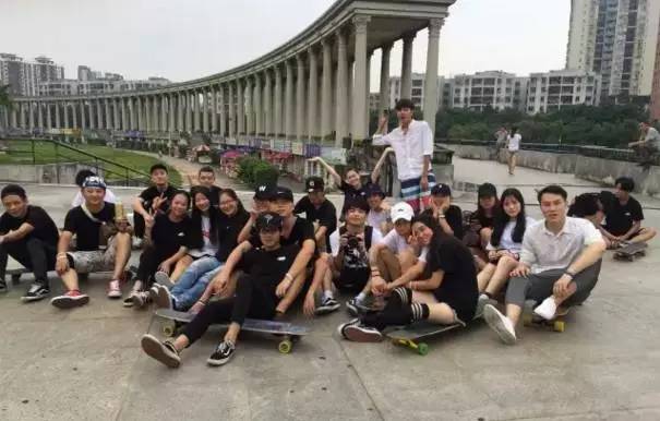 滑板必会的十个动作,滑板新手课堂