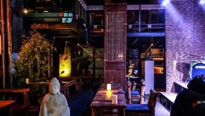 成都地下民谣小酒馆,除了赵雷以外的民谣歌手