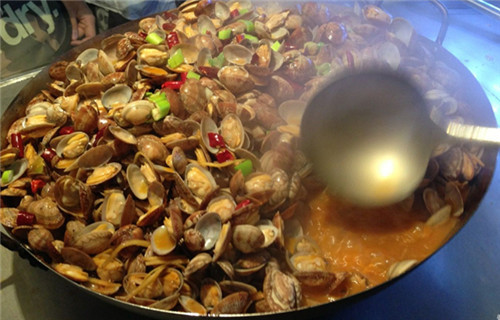 桂林阳朔西街值得吃的,桂林阳朔景区有什么好吃的