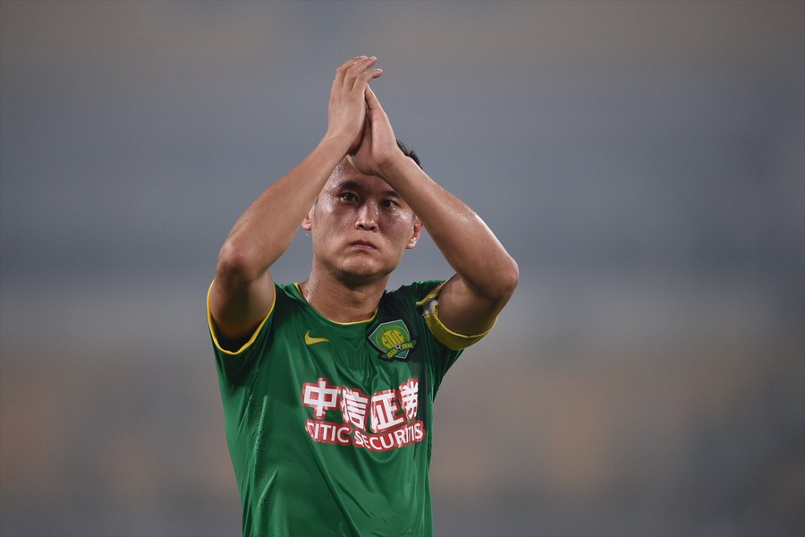 足坛忠诚故事：京城风云，龙队传说