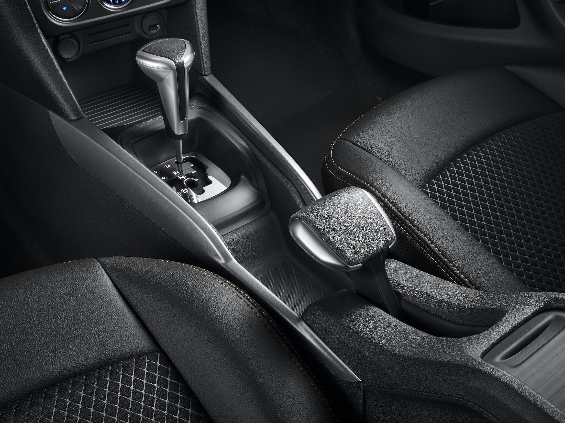 爱的进阶营,2024款爱丽舍加长版