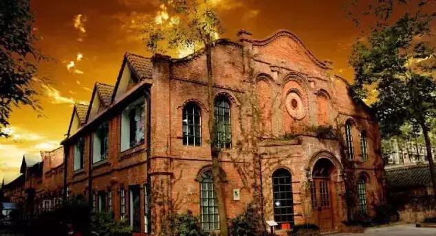 有所大学，叫标榜！逆天颜值碾压成都各大高校！