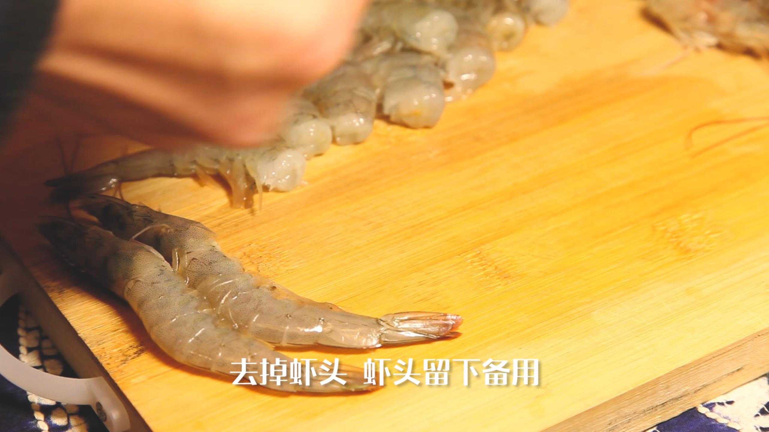 家常黄金蛋炒饭色泽金黄一学就会,黄金炒饭最简单的方法