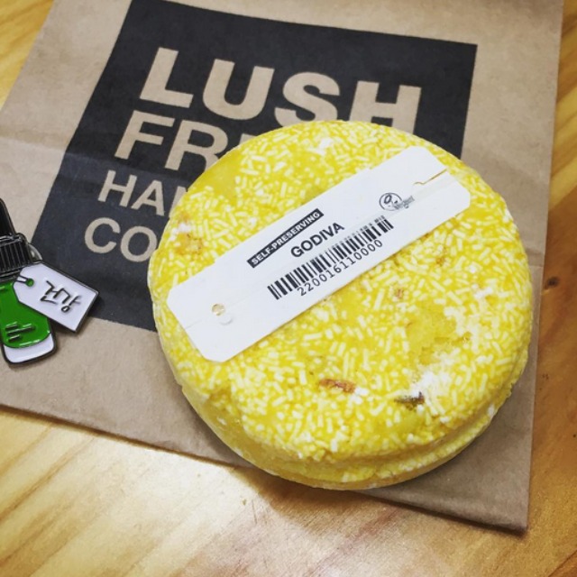 英国便宜美妆品牌推荐哪个,英国旅游必买清单