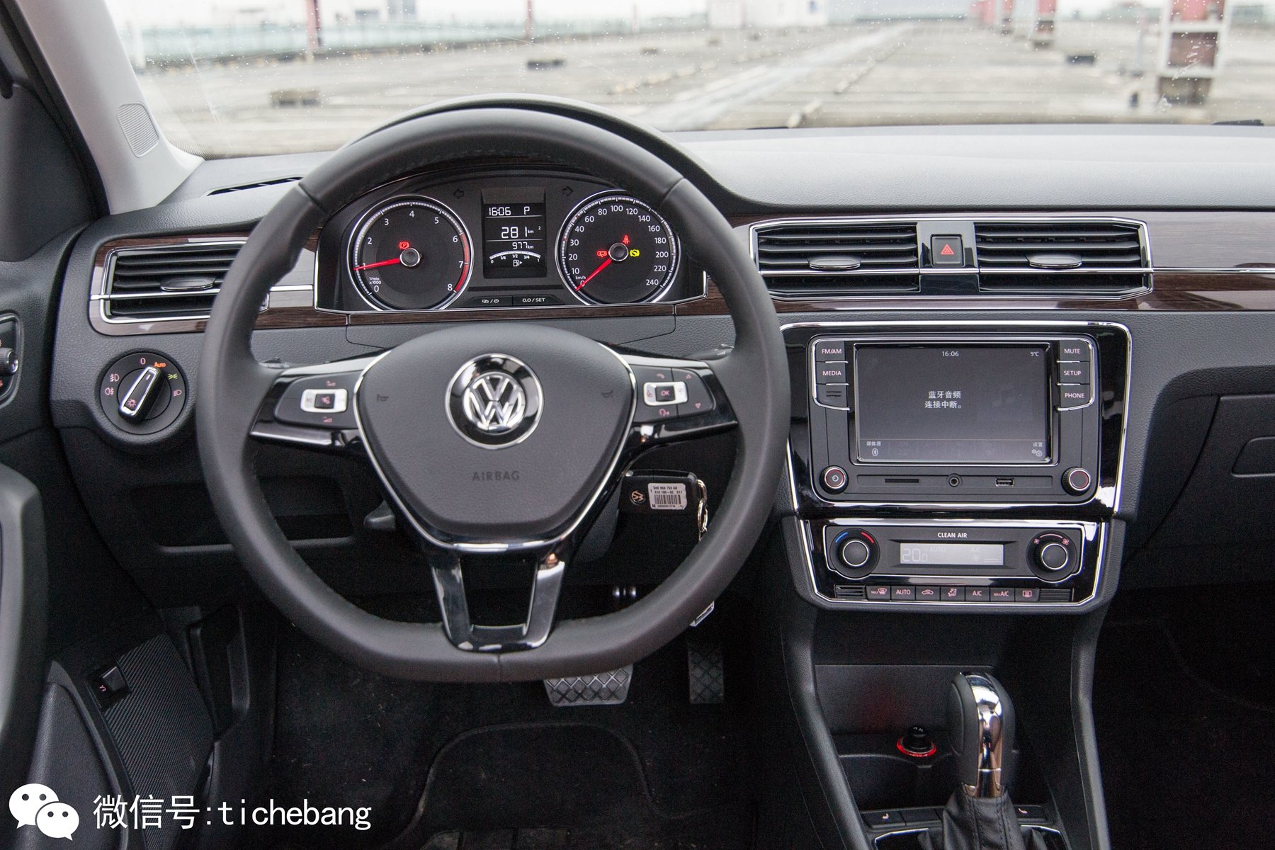 为什么现在的桑塔纳还值得买,桑塔纳老牌子车