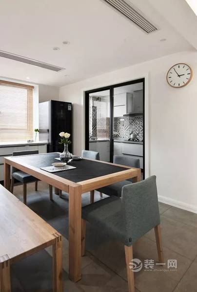 房屋设计装修小户型宜家,宜家小户型装修样板间一字型