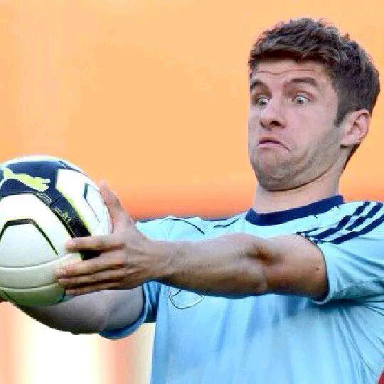 足球界逗比穆勒,足坛惨案制造者穆勒