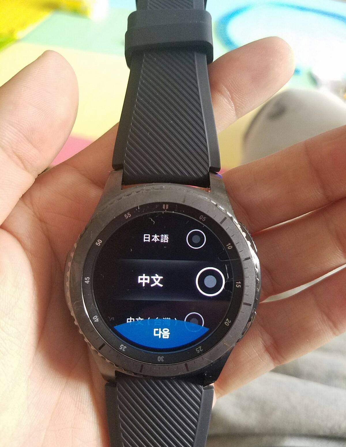 三星智能手表最新旗舰,三星高端旗舰比苹果差吗