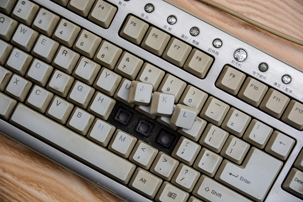 ikbc机械键盘c104黑轴,ikbc跟樱桃机械键盘的区别