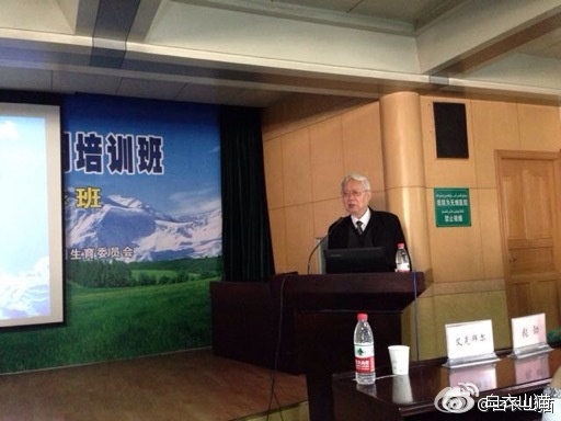 咽痛咳嗽吃消炎药没用,喉咙发炎医生让我管住嘴