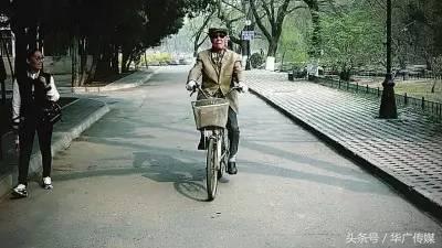 许渊冲先生简介,译界泰斗许渊冲先生