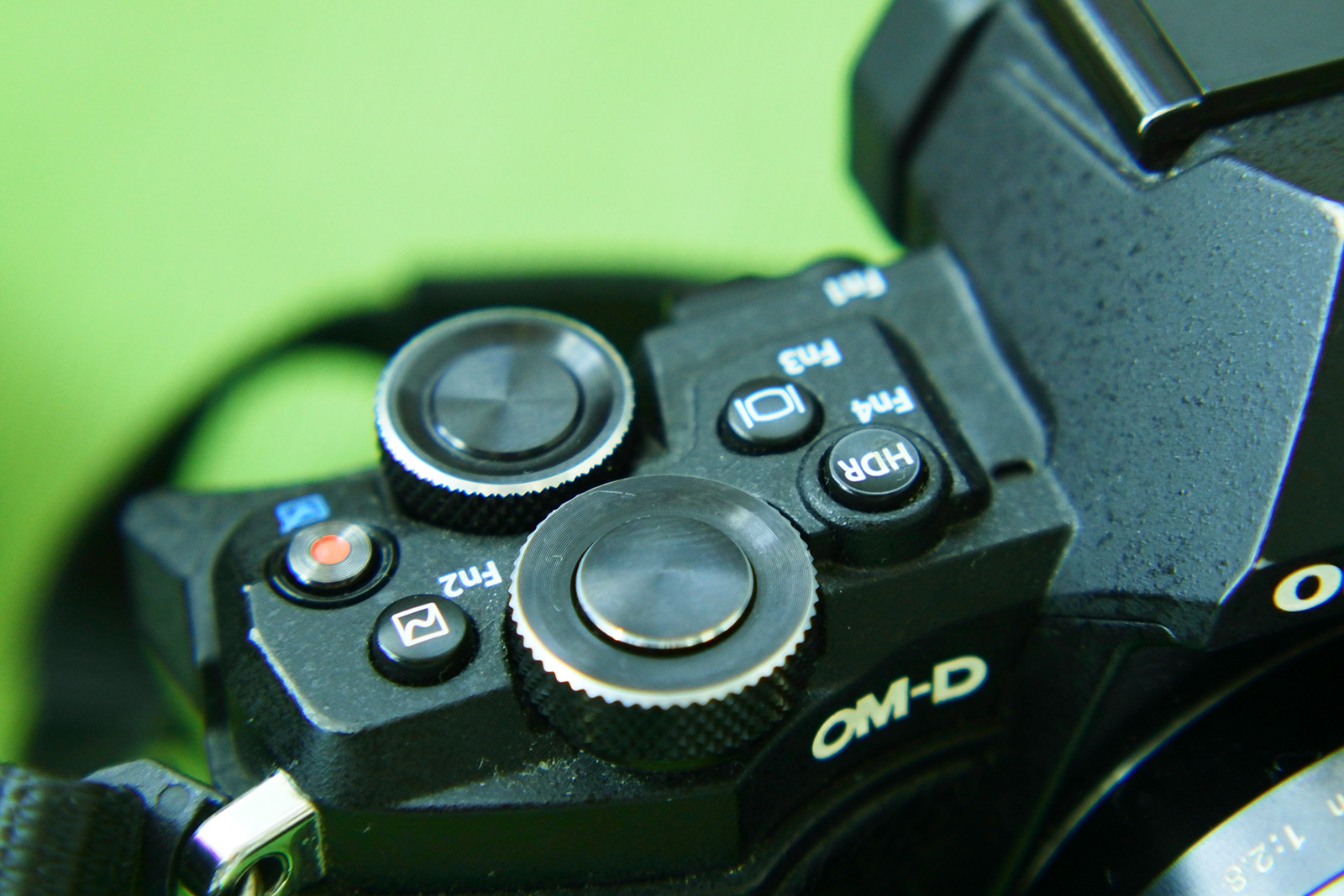 M4/3微单系统中,最适合摄影旅行的三款便携相机