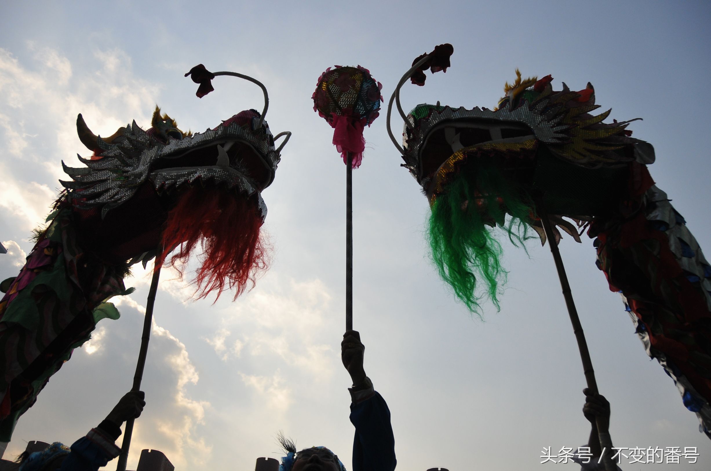 龙腾华夏二月二龙抬头,二月二龙腾视频