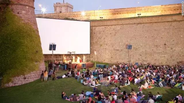 世界门票最高的电影院,全球十大奢华电影院