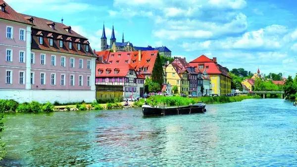 人一辈子要去的5个地方,人一生要去的50个地方图片