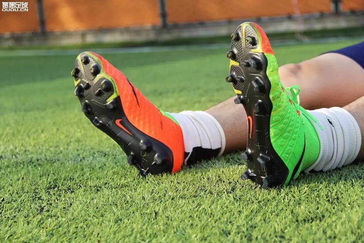 nikehypervenom毒蜂3顶级,hypervenom耐克