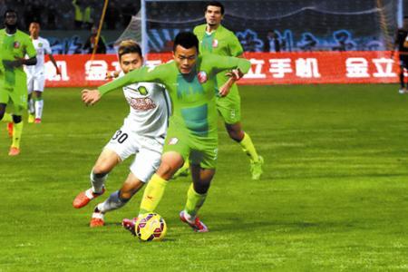 苏宁足球俱乐部南小亨,苏宁球员南小亨