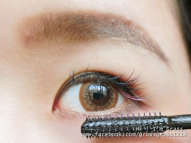 美宝莲眼线笔的使用方法,杏眼适合的眼妆眼线胶笔