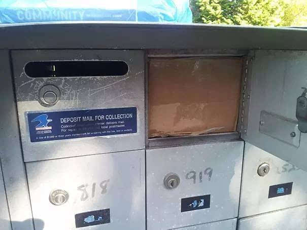 还在抱怨圆通异常吗？看看国外的快递，你就该多庆幸在国内了！